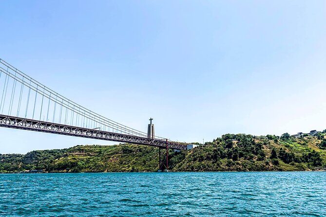 Cultural Sail Tour Lisbon - FAQs