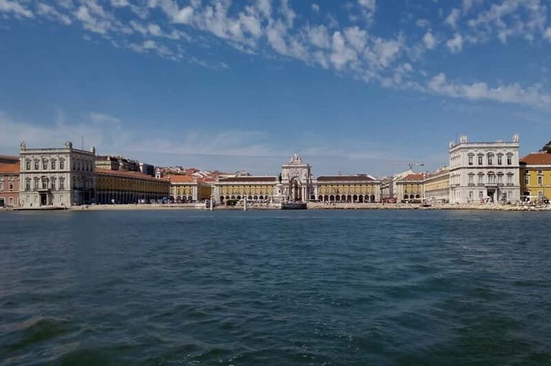 Cultural Sailing Tour in Lisbon - FAQ