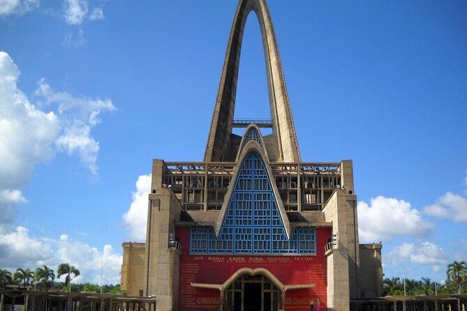 Cultural Tour from Punta Cana to Higüey - Starting Point: Comfortable Transportation and First Impressions