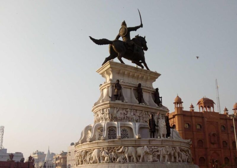 Cultural Walk of Amritsar (2 hours guided walking tour) - The Sum Up