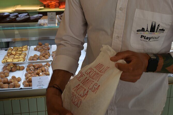 Cultural Walking Tour in Barcelona with Food & Wine Tasting - Key Points