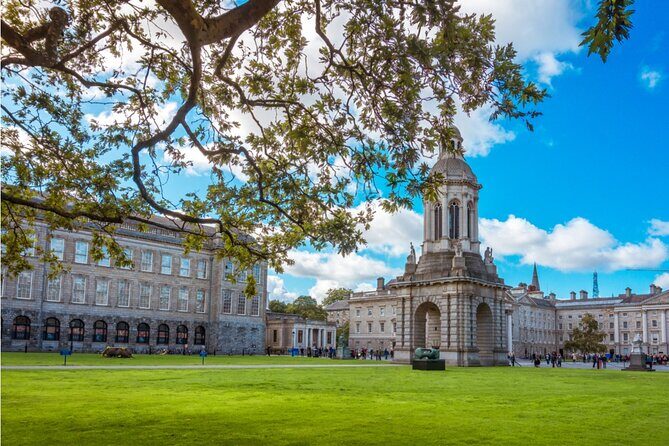 Cupids Trail: Romantic Puzzle Quest in Dublin - Exploring Dublin with a Smartphone Twist