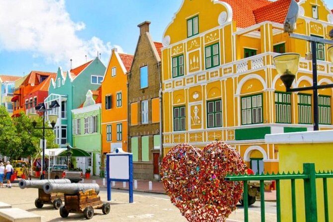 Curacao Walking Tour - Best way to get to know Willemstad! - Curacao Walking Tour – The Best Way to Get to Know Willemstad