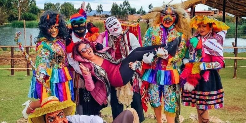 Cusco: Bus Tour with Folkloric Show and Pisco Sour Class - In-Depth Review of the Cusco Bus Tour with Folkloric Show and Pisco Sour Class