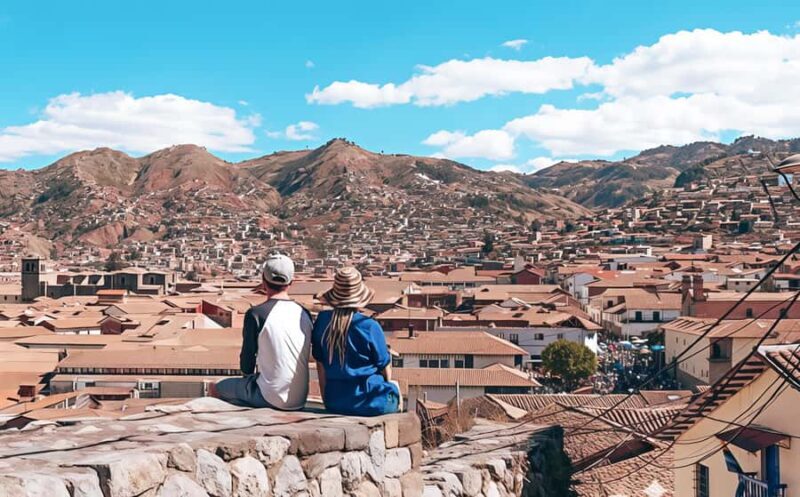 Cusco: Historic Walking Tour with Pisco Sour and Music Show - Key Points
