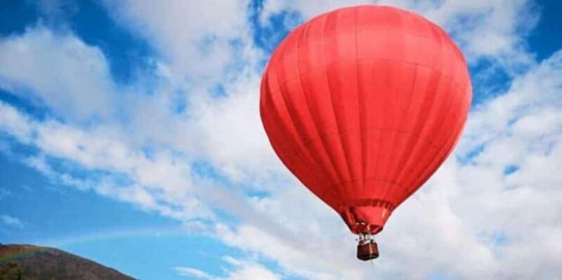 Cusco: Hot Air Balloon Ride with Breakfast and Champagne - Key Points