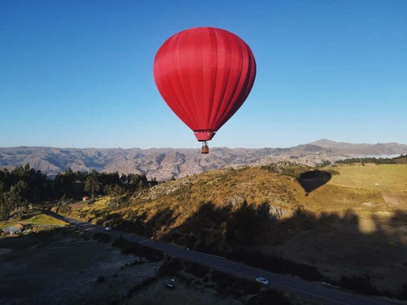 Cusco: Hot-air balloon tethered flight | Picnic - An In-Depth Look at the Cusco Hot-Air Balloon Experience