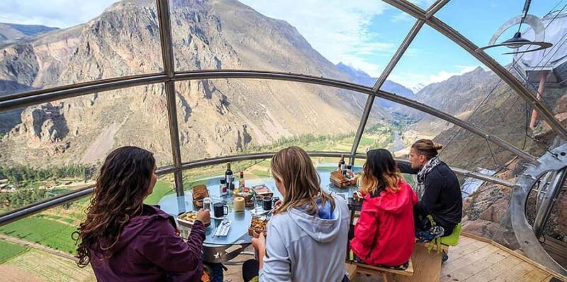 Cusco: Night in Skylodge + Via ferrata and zip line - Key Points