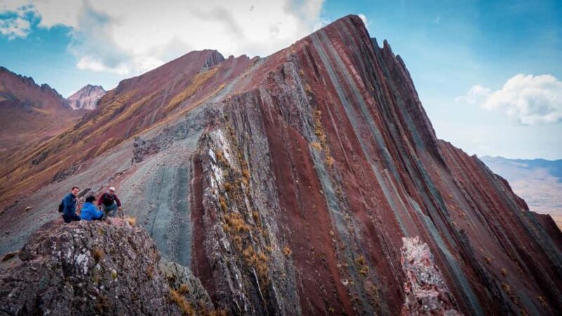 Cusco: Pallay Punchu Rainbow Mountain Full-Day Tour & Meals - Cusco: Pallay Punchu Rainbow Mountain Full-Day Tour & Meals – An Authentic Adventure