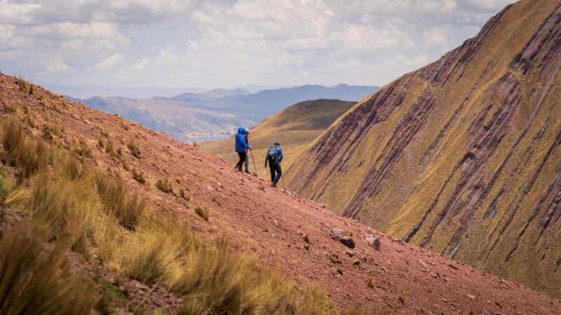 Cusco: Pallay Punchu Rainbow Mountain Full-Day Tour & Meals - In The Sum Up