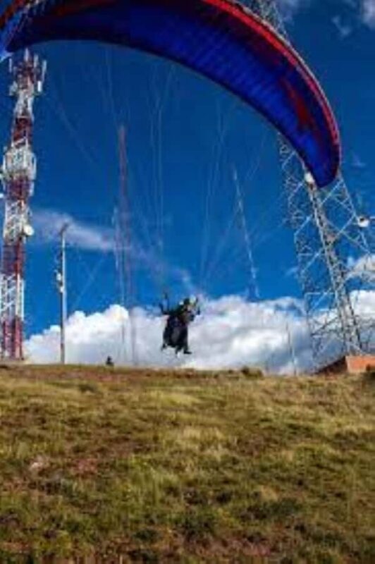 Cusco: Paragliding : Adrenaline in the air. - Key Points