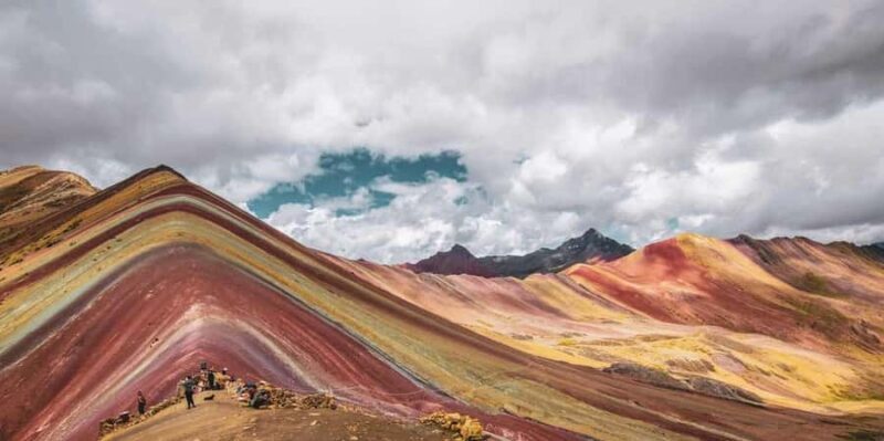 Cusco: Rainbow Mountain 2-Day 1-Night Guided Trip - Key Points