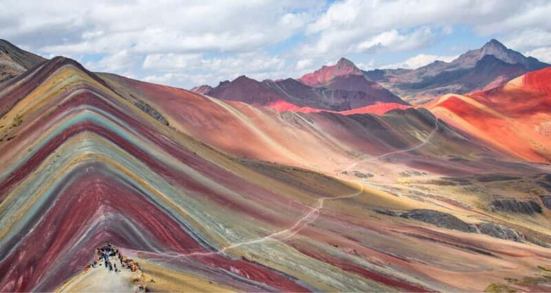 Cusco: Rainbow Mountain & Red Valley tour with Meals - Key Points