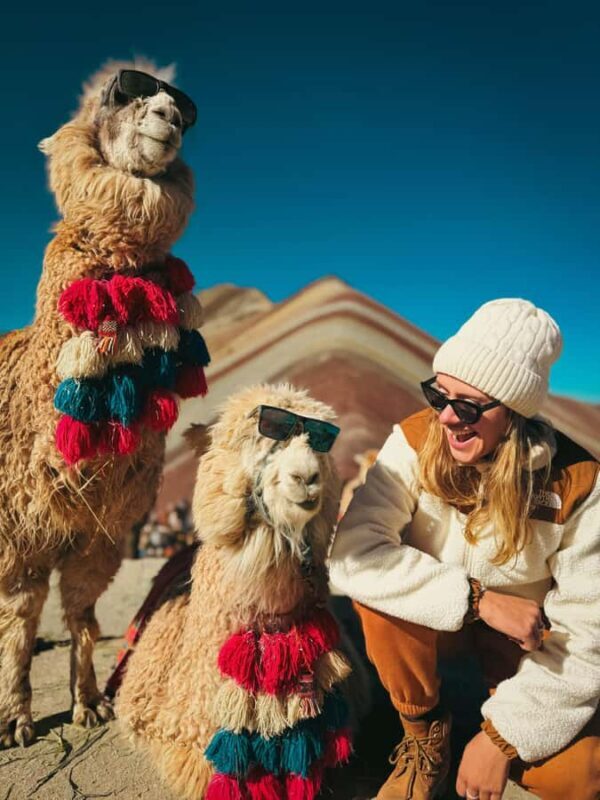 Cusco: Rainbow Mountain Tour and optional Red Valley Hike - Key Points