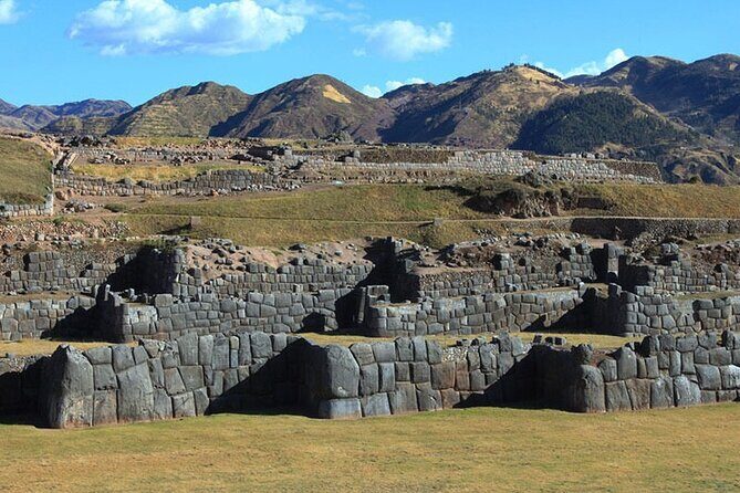 Cusco + Sacred Valley + Machu Picchu by train 4 days/3 nights with 4-star hotel - Key Points
