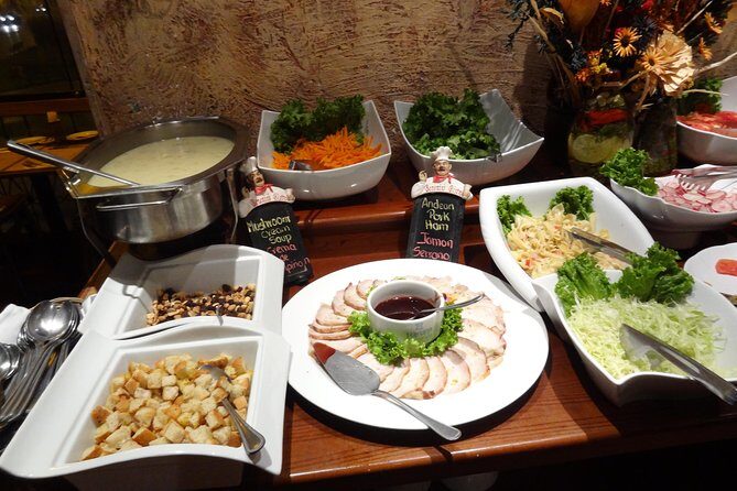 Cusco Tunupa Restaurant Folk Show with Dinner - FAQs