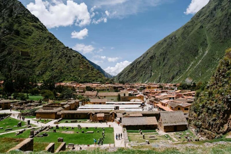 Cusco: Visit to the Pisac Market and the Ollantaytambo Fortress. - An In-Depth Look at the Sacred Valley Tour