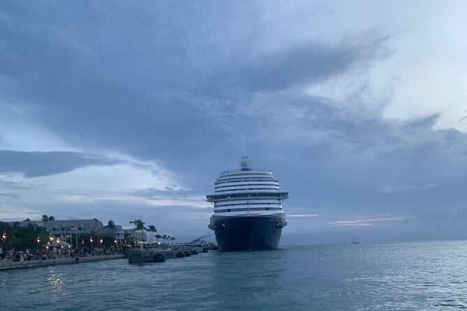 Custom Charters with a Local Captain - An In-Depth Look at the Custom Charters Experience