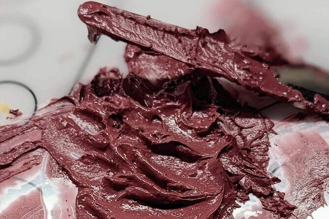 Custom Lipstick or Lip Gloss Creation Experience - Why This Experience Is Worth Considering