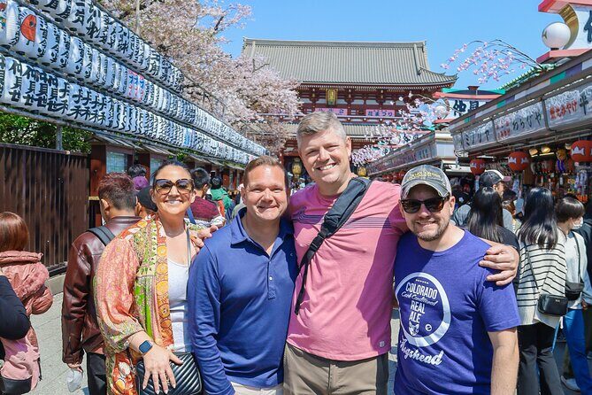 Customize Tokyo Must-sees &Local gems with Local Friend (Private) - Exploring Tokyo with a Personal Touch