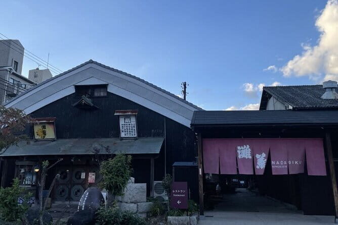 Customized 8 hour driving tour with Government Licensed guide - Key Points