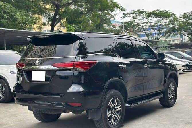 Customized Hanoi City Tour by Private Car & Local Guide - Key Points