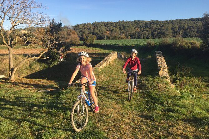 Cycling in the Green Ways and Country Roads of Girona - Authenticity and Value