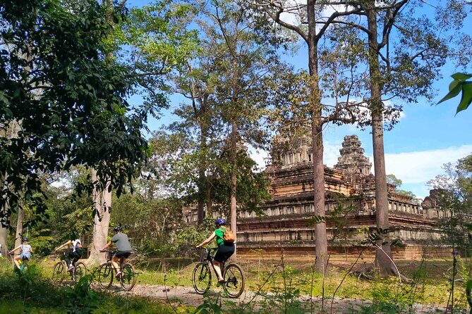 Cycling of the Angkor Temples include Lunch & Snacks - Exploring the Angkor Temples on Two Wheels