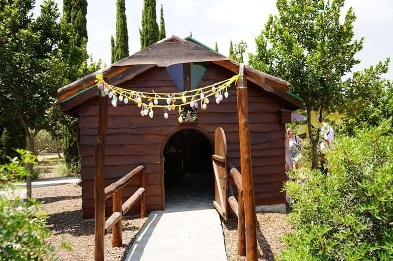 Cyprus: Herb Gardens and Maze in Cyherbia Botanical Park - Experience Overview: Herb Gardens and Maze at Cyherbia Botanical Park
