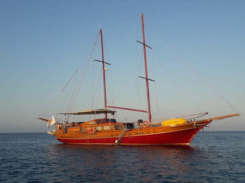 Cyprus: Private Yacht Day Cruise up to 40 people - Key Points