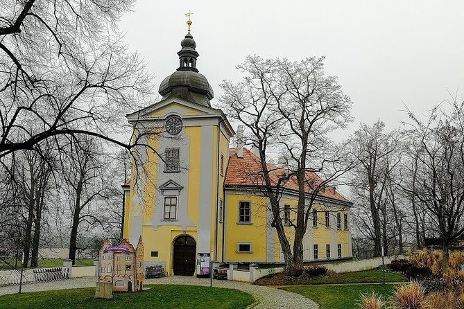 Czech Castles Scooter Tour for 1 day. The North Way. (audio guide) - Key Points