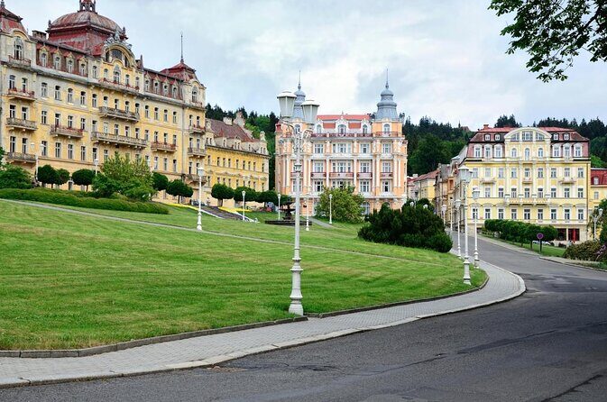 Czech Spas of Karlovy Vary and Marianske Lazne from Prague - Frequently Asked Questions