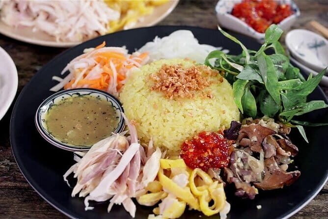 Da Nang City Sightseeing And Local Street Food Tour With Students - Explore the Serene Son Tra Peninsula & Lady Buddha