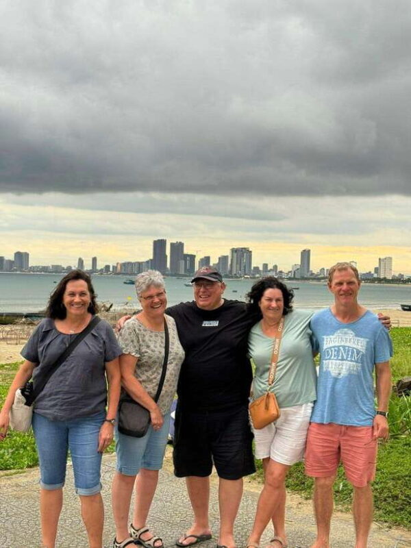 Da Nang City Street Food Tour With Live Music Tien Sa Show - Practical tips for making the most of this tour