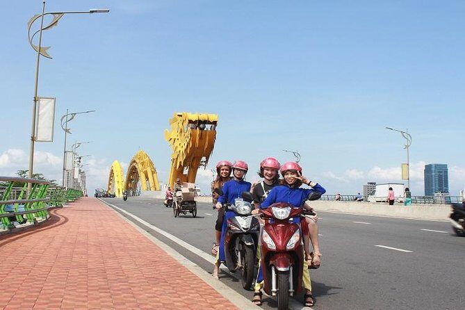 Da Nang Fully Local Experience with Friendly Females Riders - Key Points