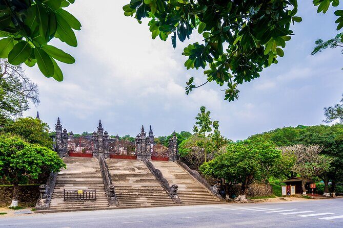 Da Nang ( Hoi An)- Hue sightseeing- Return Da Nang ( Hoi An) with driver only. - FAQs