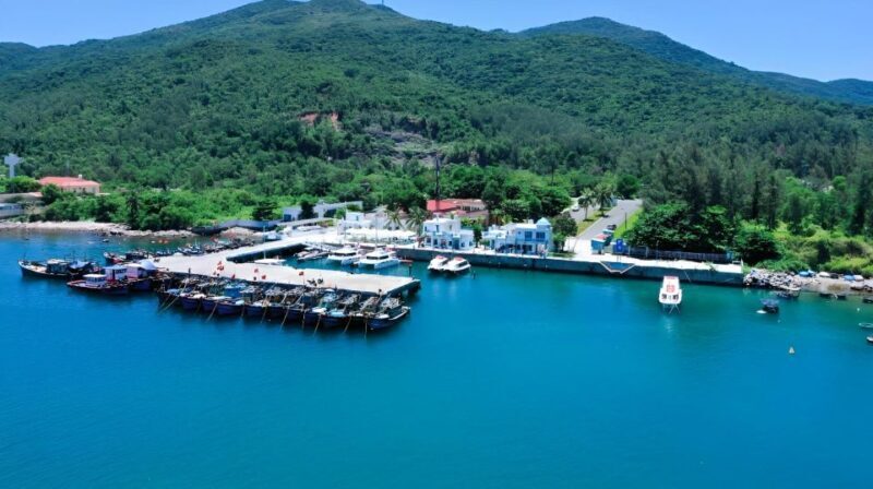 Da Nang: Son Tra peninsula luxury Yacht rental, private - An In-Depth Look at the Experience