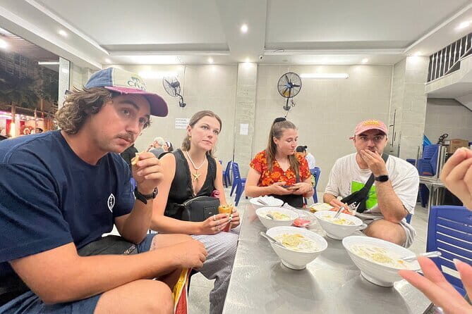 Da Nang Street Food Tour With Sightseeing Cruise On Han River - Key Points