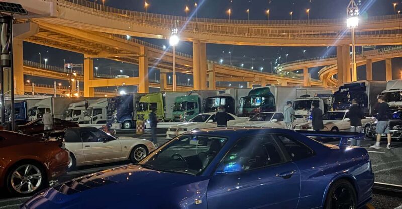 Daikoku cars meet experience by Porsche Macan - The Sum Up