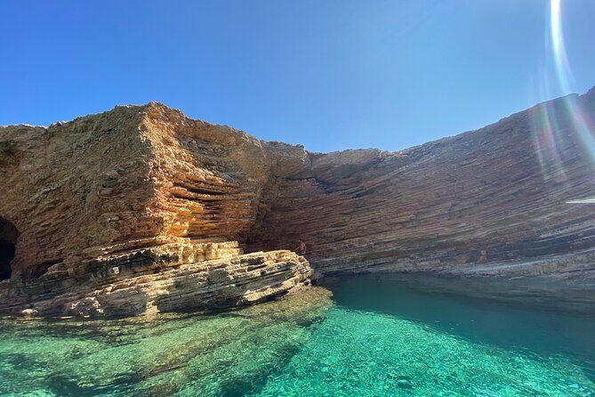 Daily Boat Trip Antiparos & Despotico - Who Should Consider This Tour?