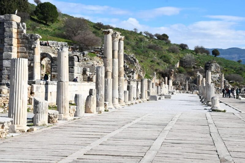 Daily Ephesus&Pamukkale Tour from Istanbul by Return Flight - Who Should Consider This Tour?
