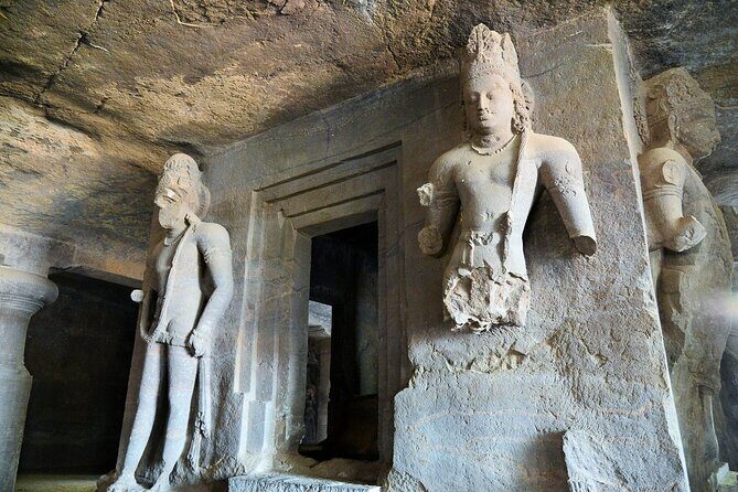 Daily Shared Elephanta Caves Group Tour with Chai and Snacks - Key Points