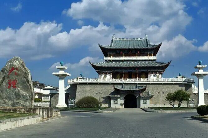Dali Ancient City + Chongsheng Temple + Longkan (Erhai Lake) - Summing Up: Is This Tour Right for You?