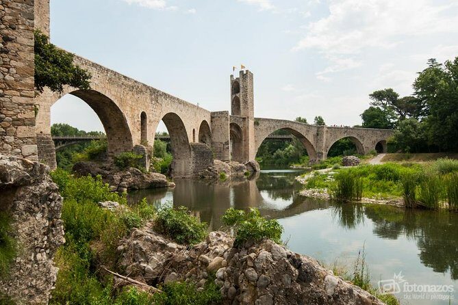 Dalí, Besalú & Garrotxa - Small group - An In-Depth Look at the Tour Experience