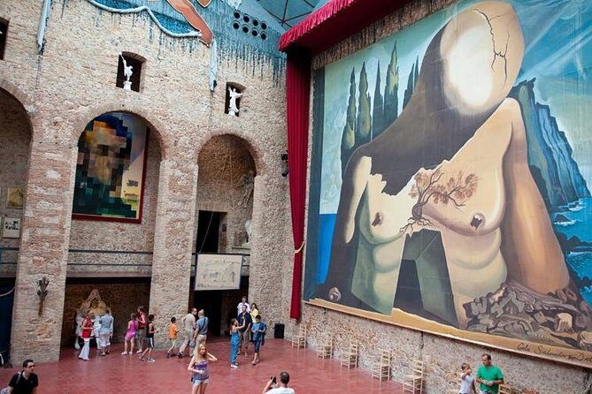 Dali Museum & Cadaques Small Group Tour with Hotel pick-up - Practical Details and Tips