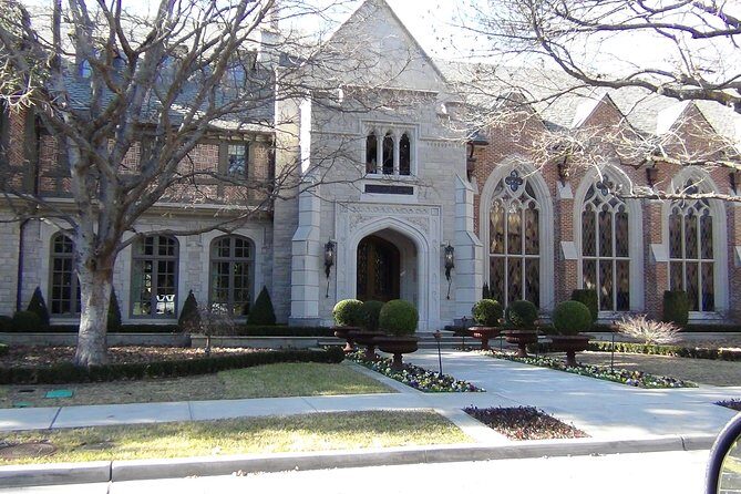 Dallas and Fort Worth City Sightseeing Tour Small-Group - FAQs