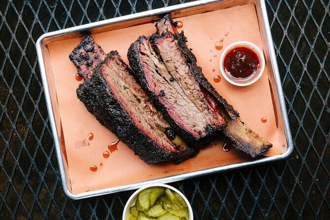 Dallas Flavor and History Tour - A Closer Look at the Dallas Flavor and History Tour