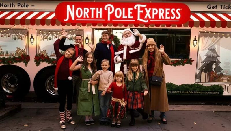 Dallas: North Pole Express Highland Park Bus Tour with Santa - Key Points