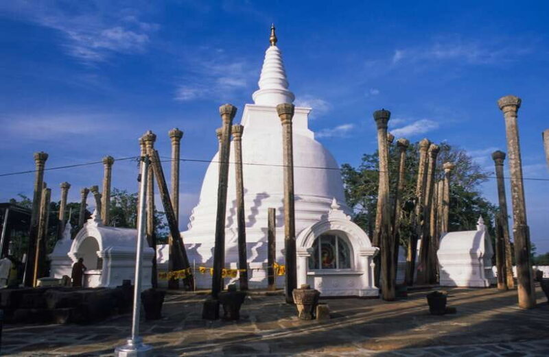 Dambulla: Anuradhapura and Mihintale Day Tour - Exploring the Ruins of Anuradhapura