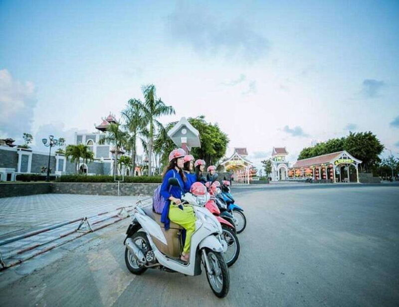DaNang Night City Scooter Tour-Lady Aodai Rider & Han Cruise - Key Points